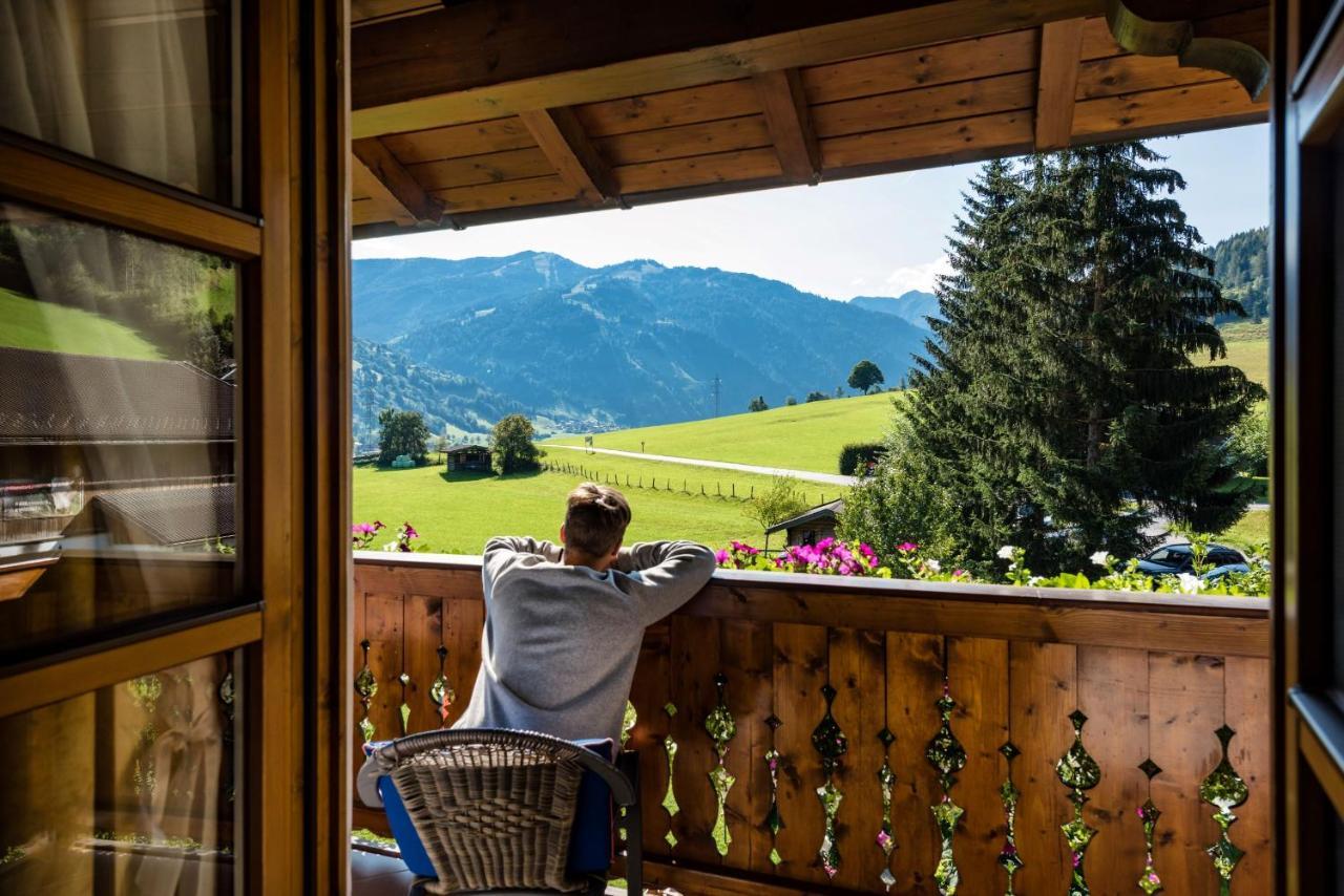 Bauernhofhotel "Die Unterbergerin" - Zimmer Mit Fruehstueck Und Ferienwohnungen In Gastein Mit Gratis Thermeneintritt Dorfgastein Exteriör bild